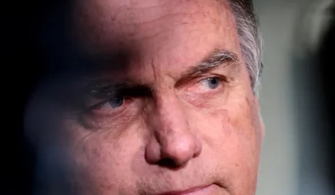 Alexandre de Moraes autoriza exames de Bolsonaro