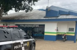 Idosa de 102 anos é espancada durante assalto dentro de casa em Tefé