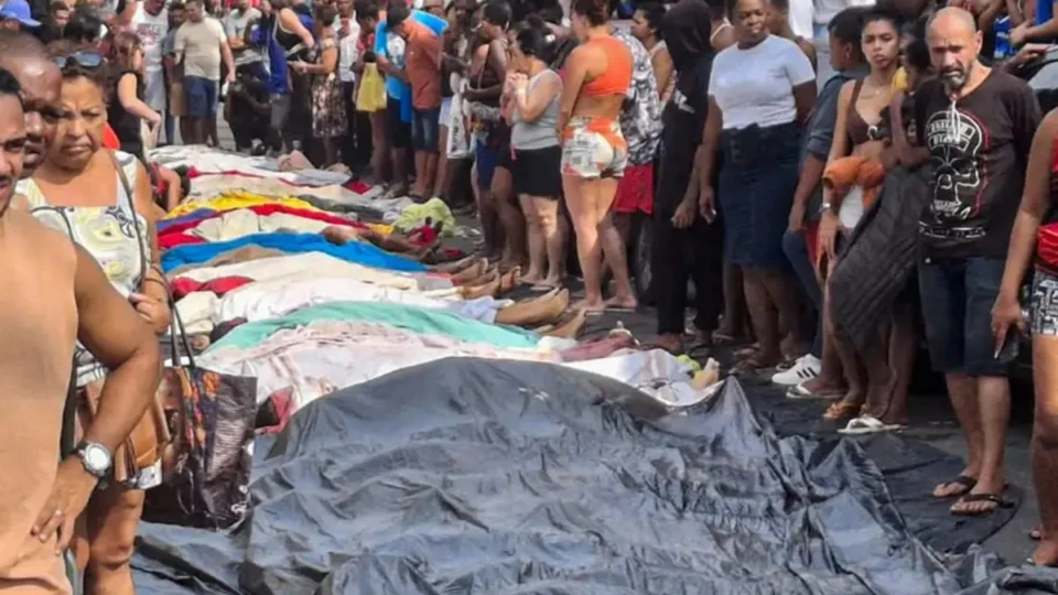 Amazonenses mortos na megaoperação do Rio de Janeiro são sepultados em Manaus