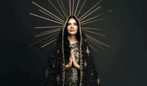 Miss Brasil divide opiniões ao usar traje inspirado em Nossa Senhora Aparecida; veja vídeo