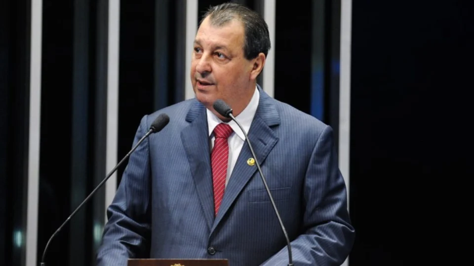 Omar Aziz diz que Lula reafirma compromisso com a BR-319: ‘ainda este ano’