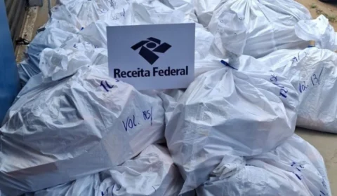 Operação “Capítulo 33” apreende R$ 150 mil em perfumes clandestinos