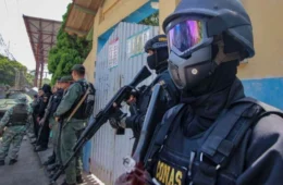 Líder da facção venezuelana “Tren de Aragua” é condenado a 25 anos por homicídio