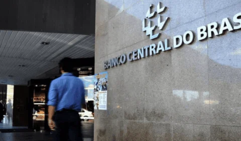TCU cobra fundamentos e Banco Central deve apresentar defesa sobre liquidação do Banco Master nesta sexta-feira (26)