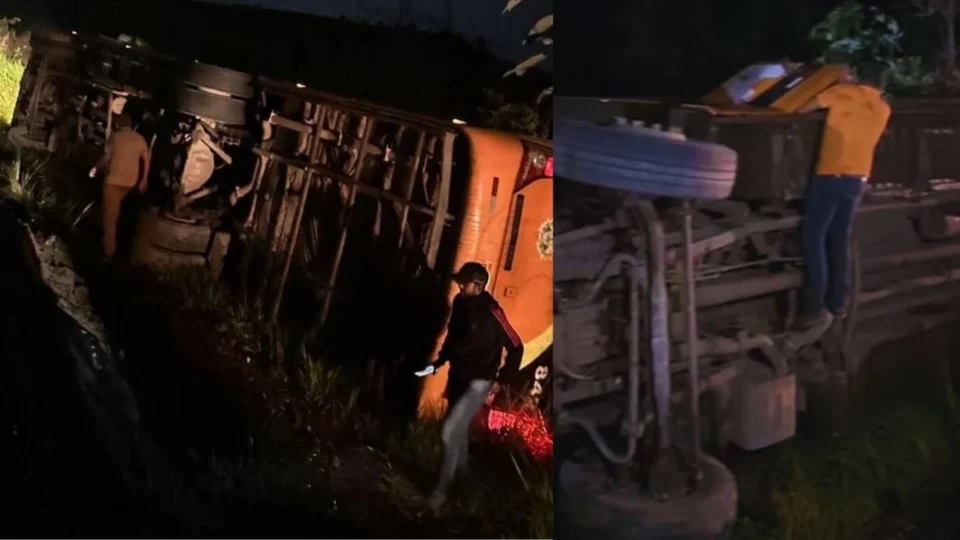 Ônibus tomba em trecho crítico da BR-364 e deixa vários passageiros feridos no Acre