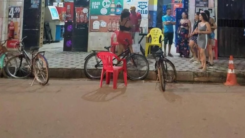 Homem é atacado a facadas após confronto com cunhado no bairro Ulisses Guimarães em Porto Velho