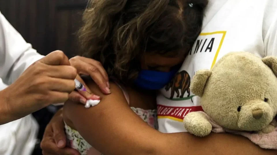 Prefeitura de Rio Branco emite alerta após confirmação de casos de coqueluche no Acre