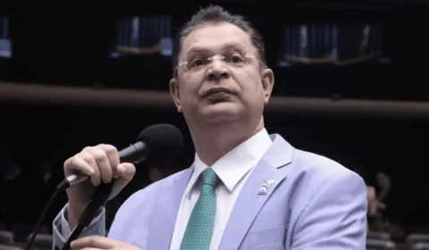 PL abre mão de anistia e busca viabilizar redução de penas no Congresso