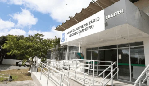 Camilo Santana inaugura UTI adulta na UFCG e vistoria obras em hospitais e instituições de ensino na Paraíba