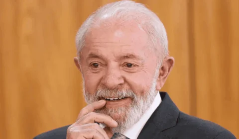 Lula lidera, mas 51% dizem que não merece reeleição, diz pesquisa