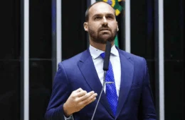 Eduardo Bolsonaro aciona a DPU e pede ao STF recuo em recebimento da denúncia por coação