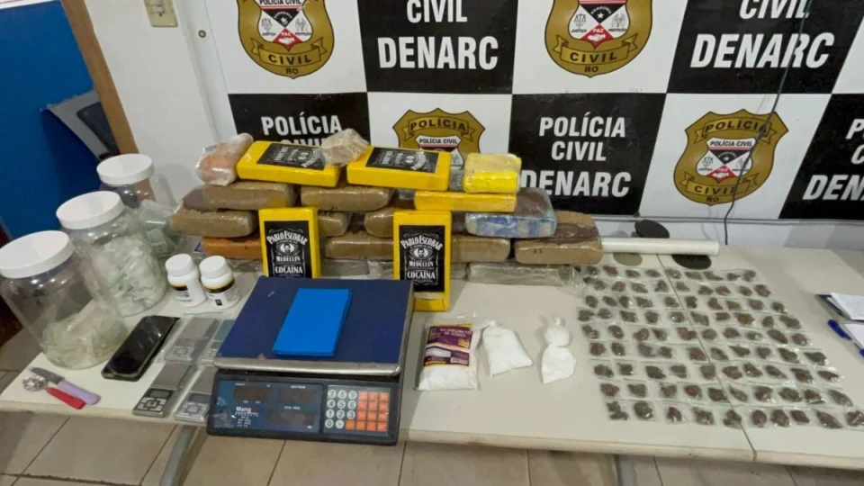 Denarc apreende 25 kg de drogas e balanças de precisão em boca de fumo no bairro Socialista em Porto Velho