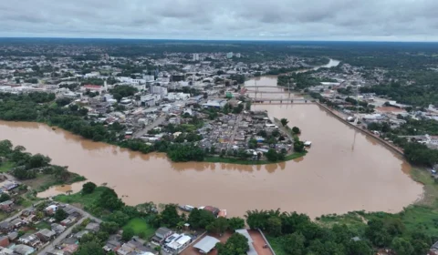 Rio Acre apresenta recuo e Defesa Civil inicia retorno de famílias aos lares em Rio Branco