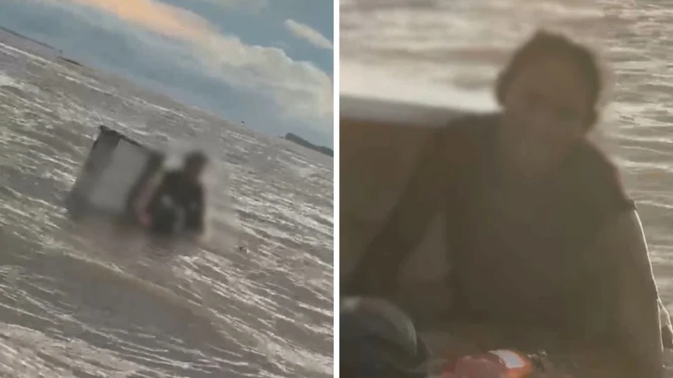 À deriva por horas no Solimões, casal se agarra a geladeira e escapa da morte; veja vídeo