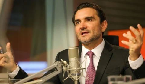 União Brasil expulsa Celso Sabino após ele contrariar partido e seguir no governo Lula