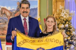 Maduro e esposa passam por primeira audiência em tribunal de Nova York nesta segunda-feira (5)