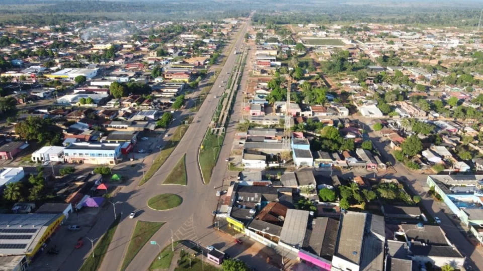 VÍDEO: Câmara de Nova Mamoré gasta mais de R$ 2,3 milhões em 2025 com salários, diárias e passagens