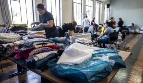 Prefeitura de Porto Velho lança campanha “O Rio Nos Une” para arrecadação de roupas a famílias afetadas pela cheia