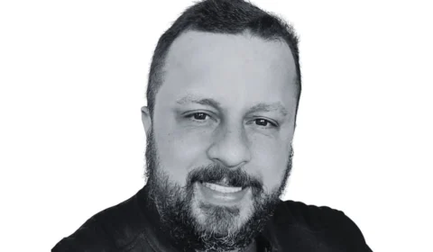 Sobrinho de deputada do Acre morre afogado no Ceará ao tentar salvar as filhas no mar