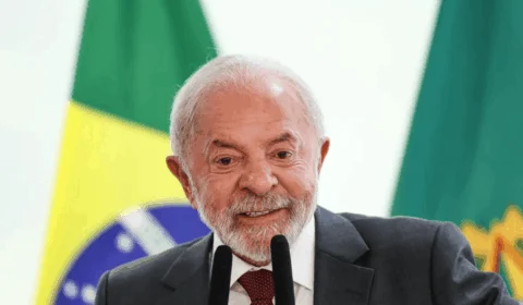 Lula afirma que valor do salário é insuficiente: ‘muito baixo’