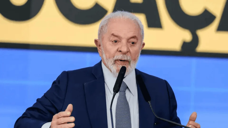 Lula denuncia erosão do direito internacional e critica ações unilaterais das grandes potências