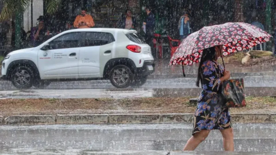Tempo instável mantém risco de chuvas fortes em todo o Acre nesta quarta-feira (21)
