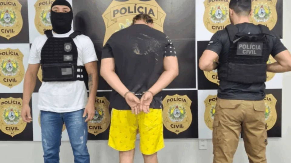 Homem que debochava da Polícia por desrespeitar medida protetiva é preso
