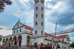 Feriado do Dia do Católico e do Evangélico altera funcionamento de serviços na capital do Acre