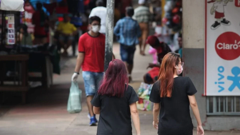 Acre tem 57,11% da população entre as classes A, B e C, aponta levantamento