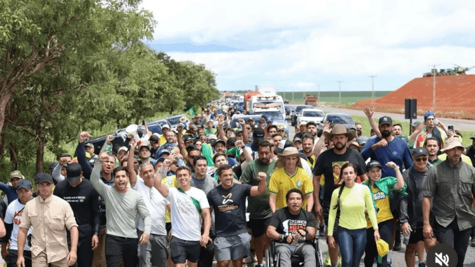 Segurança do DF monta esquema para a chegada da caminhada de Nikolas Ferreira em Brasília