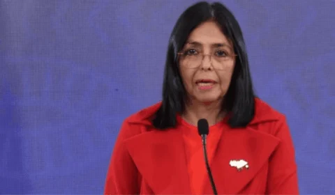 Presidente interina da Venezuela desafia EUA e defende autonomia política: ‘basta de ordens de Washington’