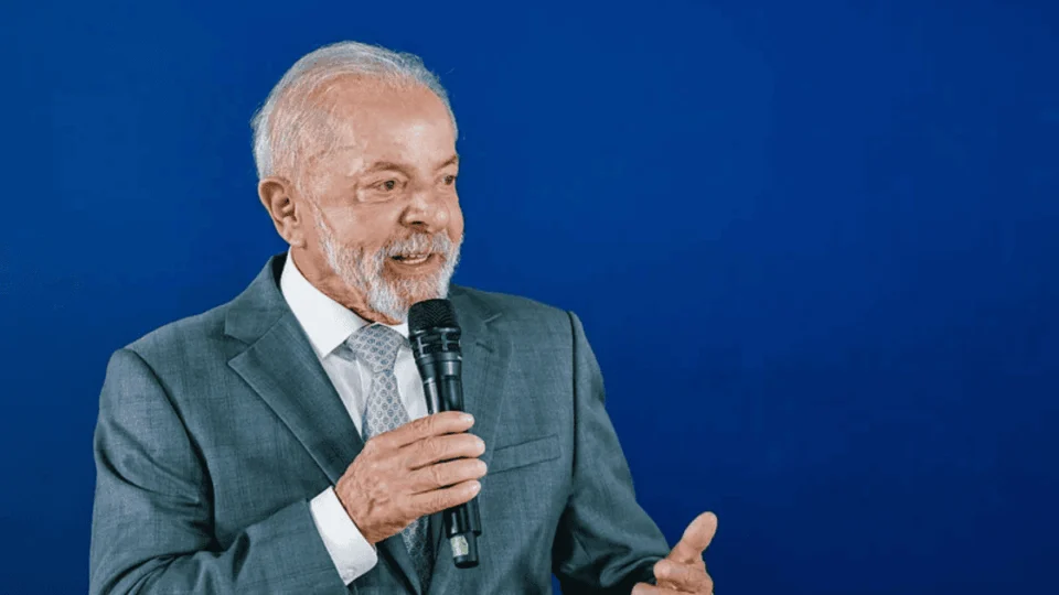Conhecimento do eleitor expõe distância entre Lula e demais nomes
