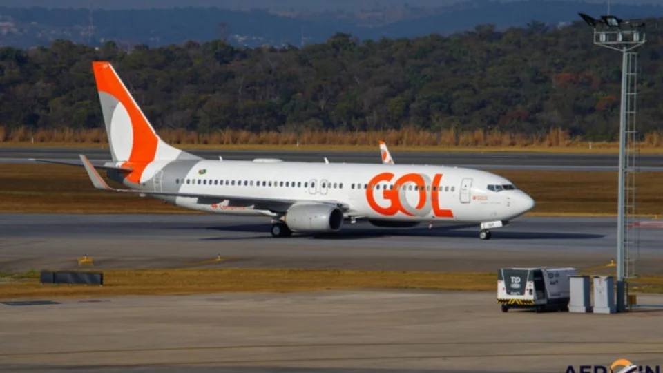 Gol anuncia Antonio Kandir como presidente interino do conselho após morte de fundador