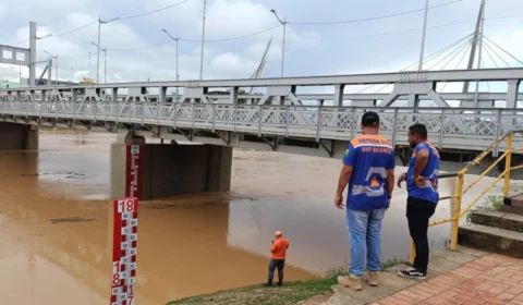 Rio Acre ultrapassa cota de transbordo e chega a 14,22 metros na capital