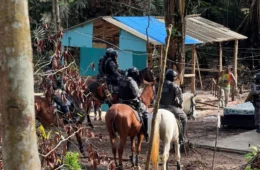 Operação policial cumpre decisão judicial e desocupa área invadida no Tarumã