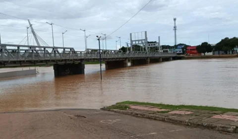 Segunda-feira será quente e ventilada, com chuvas pontuais em todo o Acre