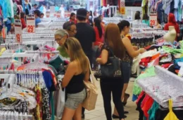 Comércio da capital do Acre inicia 2026 com otimismo moderado, aponta relatório