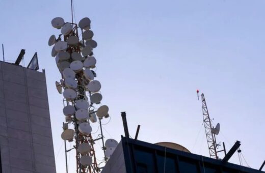 Antenas de operadoras de telefonia móvel - Foto: Divulgação/Agência Brasil.