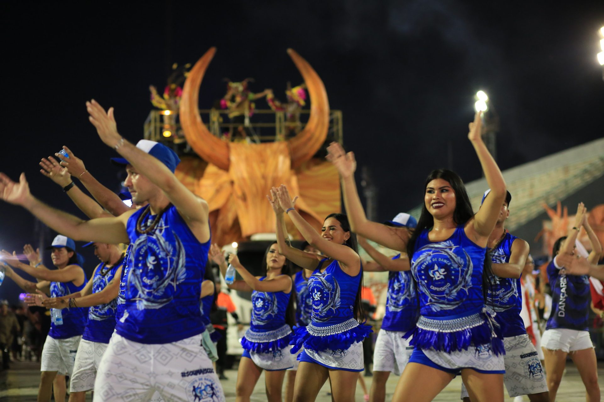 Dançarinos na 1ª noite do Boi Manaus 2022 - Foto: Divulgação/Prefeitura de Manaus