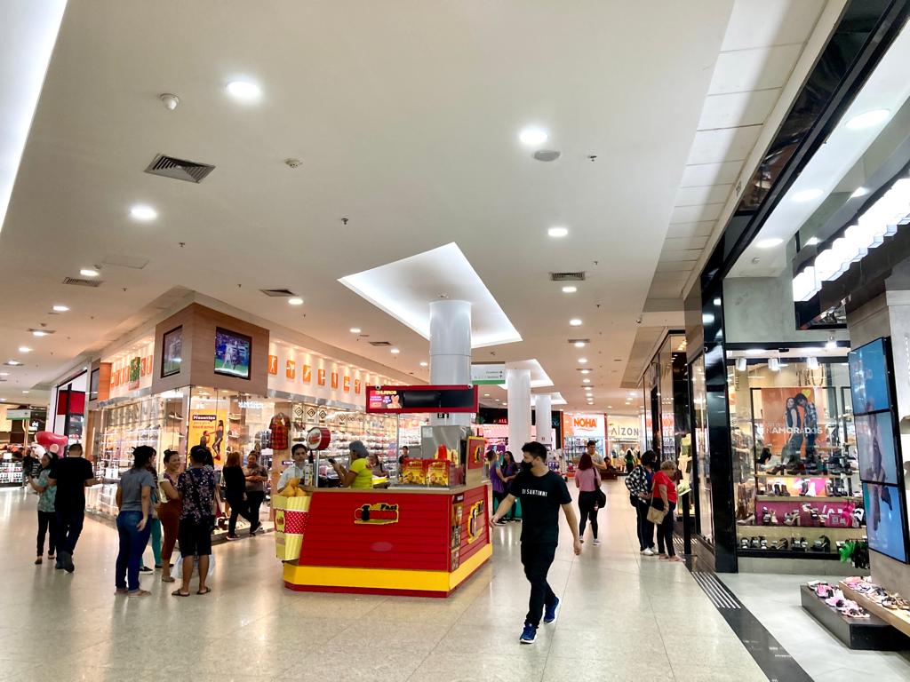 Shoppings em Manaus ampliam horário