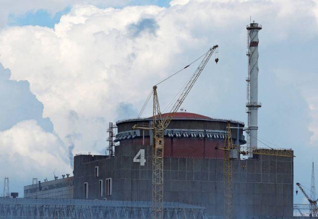 Bombardeios russos usina nuclear fica totalmente sem energia na Ucrânia