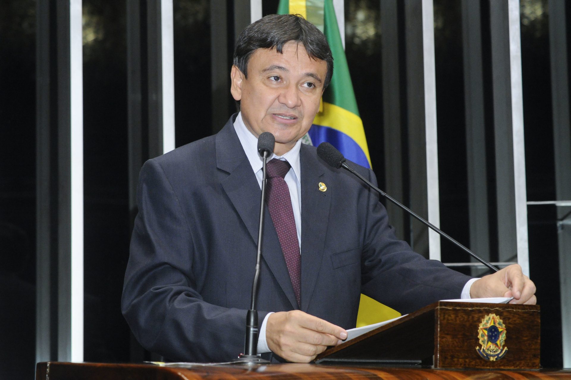 PEC da Transição deverá ser apresentada dia 16 de novembro, diz senador