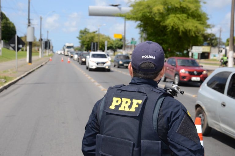 PRF registra 18 pontos de bloqueio em rodovias neste sábado (19) - Foto: Divulgação/PRF