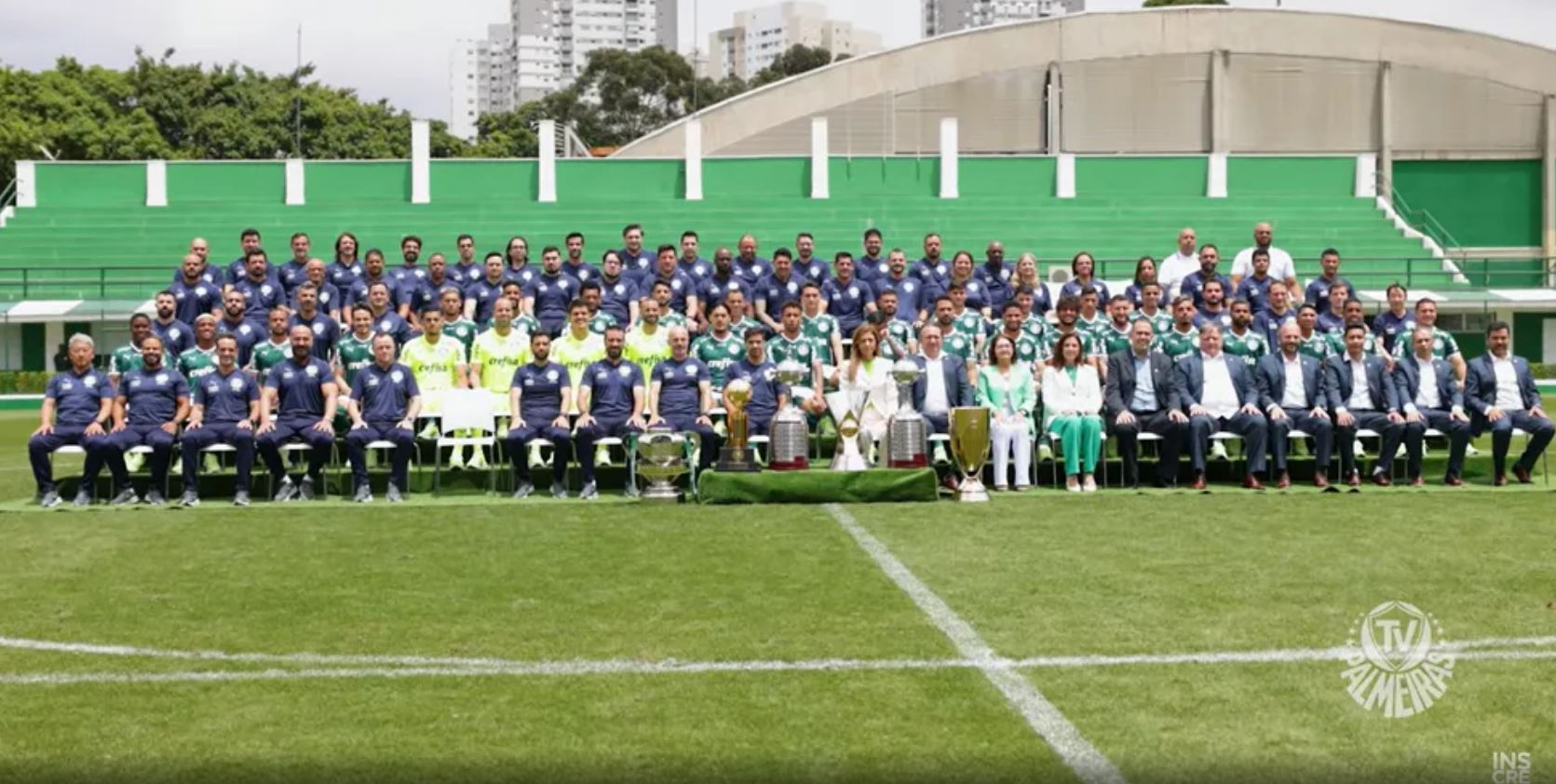 Palmeiras faz foto oficial nesta segunda (07) - Foto: Reprodução/TV Palmeiras