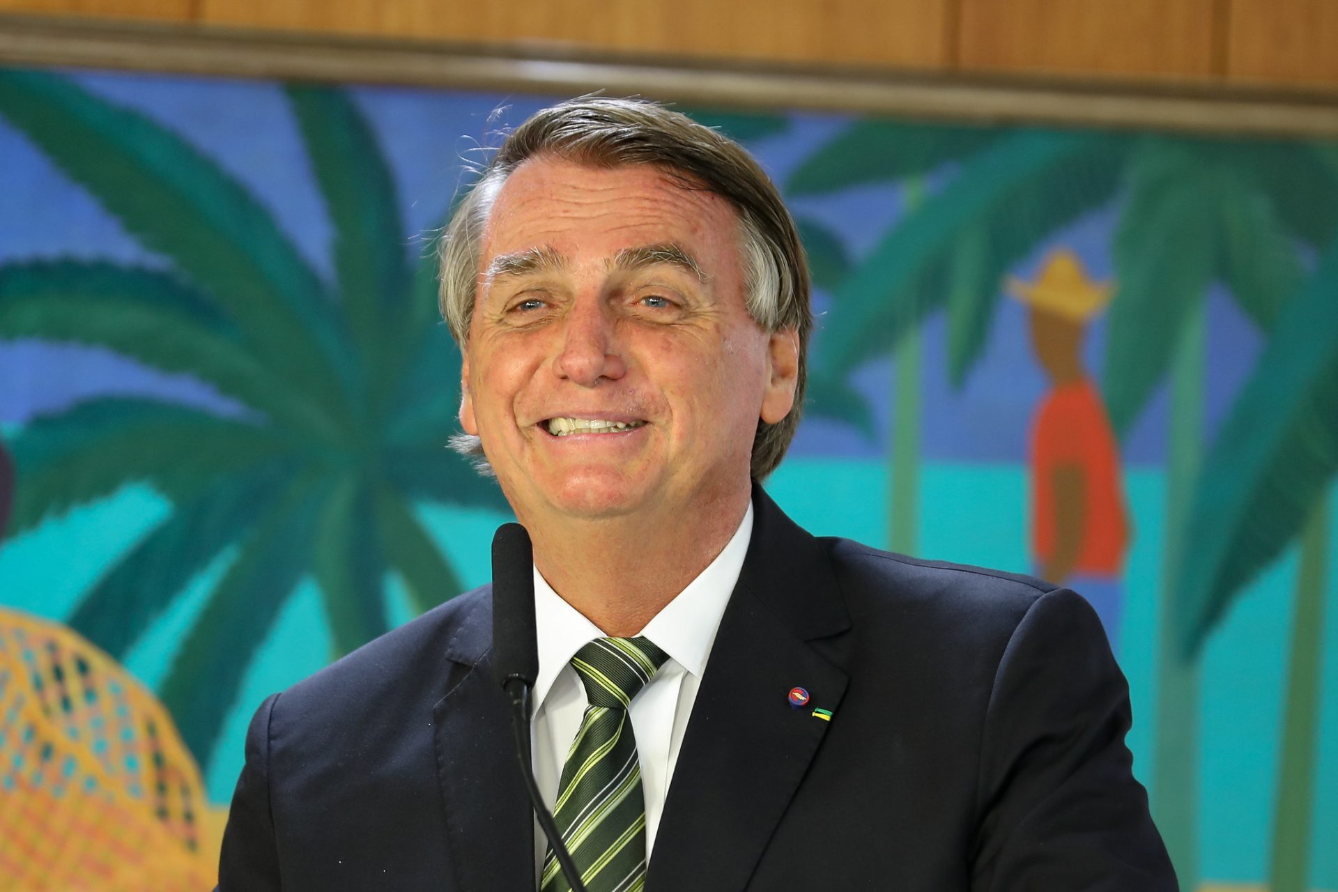 Presidente da República, Jair Bolsonaro , com dores abdominais - Foto: Clauber Cleber Caetano/PR