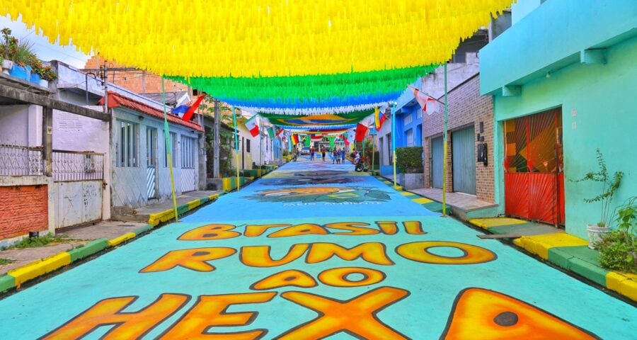 'turistar' e assistir Ruas de Manaus decoradas para a Copa do Mundo Fifa 2022 - Foto: João Viana / Semcom