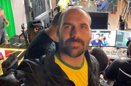 Eduardo Bolsonaro é acusado de desrespeitar deputadas - Foto: Reprodução/Instagram @bolsonarosp