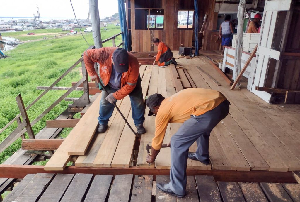 Feira da Panair recebe novo tablado de madeira atualmente - Foto: Divulgação/Seminf