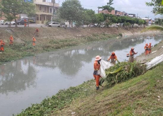 Limpezade igarapés ocorre nas zonas Sul, Norte e Centro-Oeste - Foto: Divulgação/Semulsp