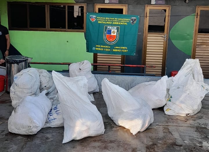 Pescado ilegal e carne de quelônios foram levados para Base Arpão - Foto: Divulgação/SSP-AM